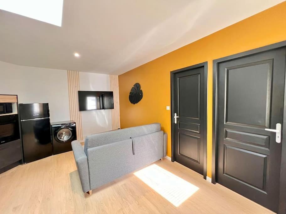 Maison La Feuilleraie N3-Standingmaison-Wifi-Proche Centre Ville-Property Rental Nm فونتيناي لو كومت المظهر الخارجي الصورة