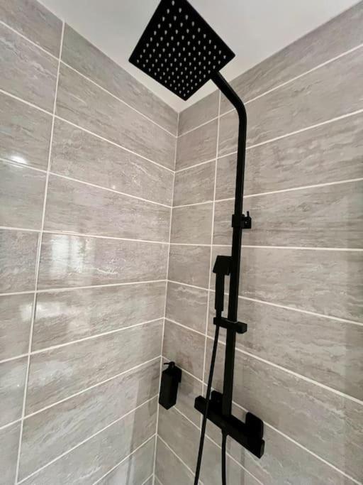 Maison La Feuilleraie N3-Standingmaison-Wifi-Proche Centre Ville-Property Rental Nm فونتيناي لو كومت المظهر الخارجي الصورة