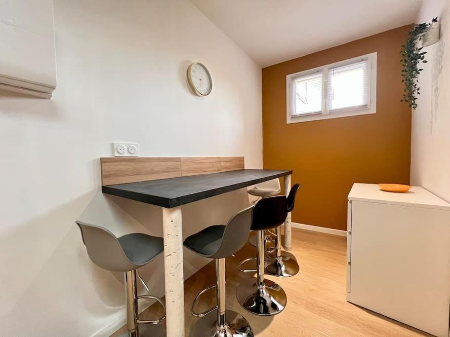 Maison La Feuilleraie N3-Standingmaison-Wifi-Proche Centre Ville-Property Rental Nm فونتيناي لو كومت المظهر الخارجي الصورة