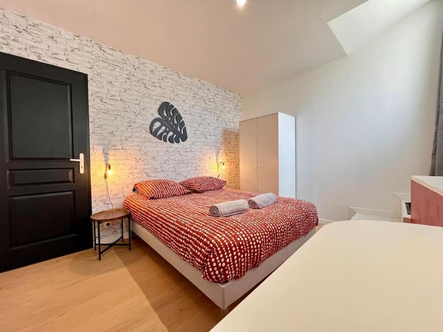 Maison La Feuilleraie N3-Standingmaison-Wifi-Proche Centre Ville-Property Rental Nm فونتيناي لو كومت المظهر الخارجي الصورة