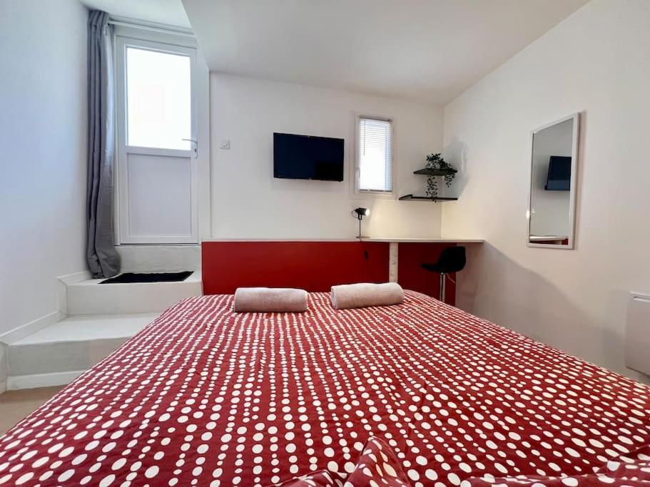 Maison La Feuilleraie N3-Standingmaison-Wifi-Proche Centre Ville-Property Rental Nm فونتيناي لو كومت المظهر الخارجي الصورة